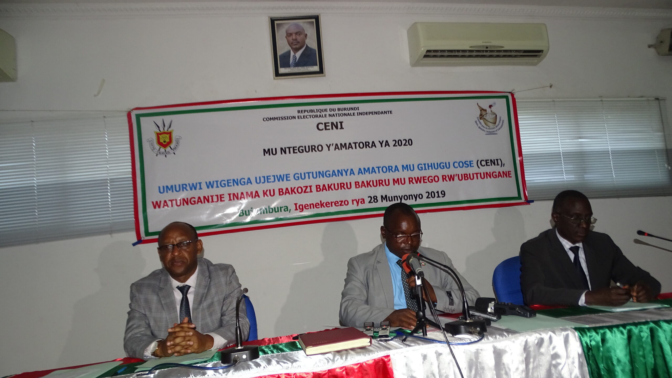 ATELIER NATIONAL DE RENFORCEMENT DE LA CULTURE DEMOCRATIQUE POUR LE CORPS DE LA MAGISTRATURE ET INTERVENANTS, le 28 novembre 2019.
