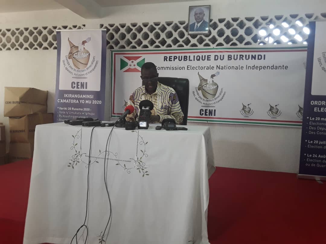  POINT DE PRESSE DU PRESIDENT DE LA CENI .